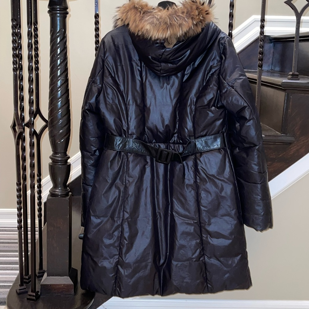 POPULAR Mackage down puffer with knitted neck and cuffs. Size L. Retail $1390